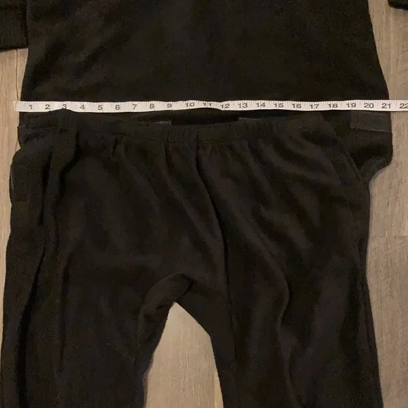 ๐๐๐TORONTO ARGOS FLEECE ONSIE๐๐๐ - Picture 10 of 11